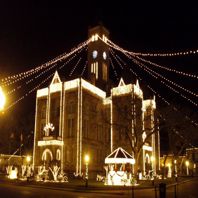 Hallettsville Courthouse at Christmas